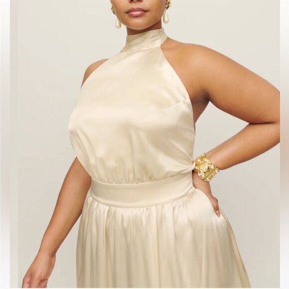 NWT Reformation Ivory Alani Silk Side Slit Backless Halter Maxi Dress size 14 - Picture 4 of 12